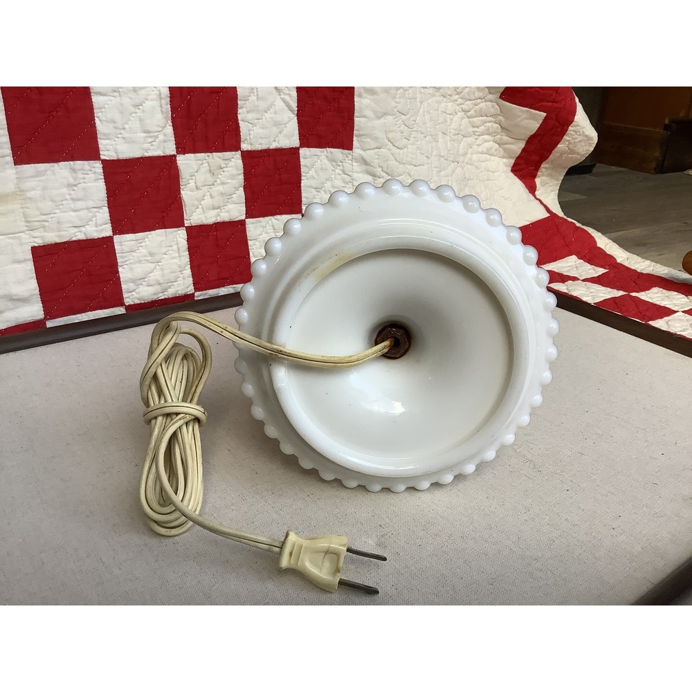Vintage Pair Hobnail Milk Glass Table Lamps Mid Century White Leviton Set of 2 - Picture 2 of 3